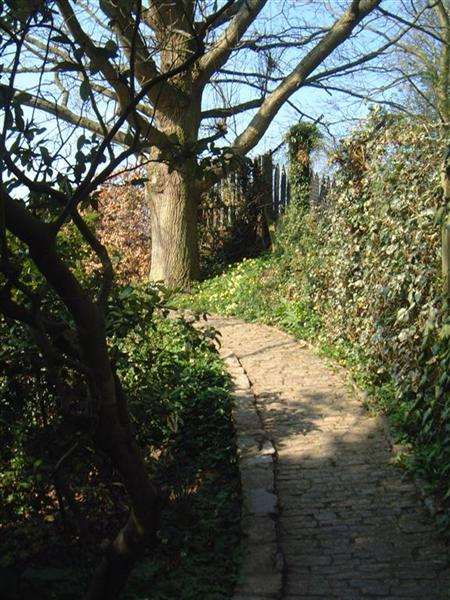 41 - garden path.jpg